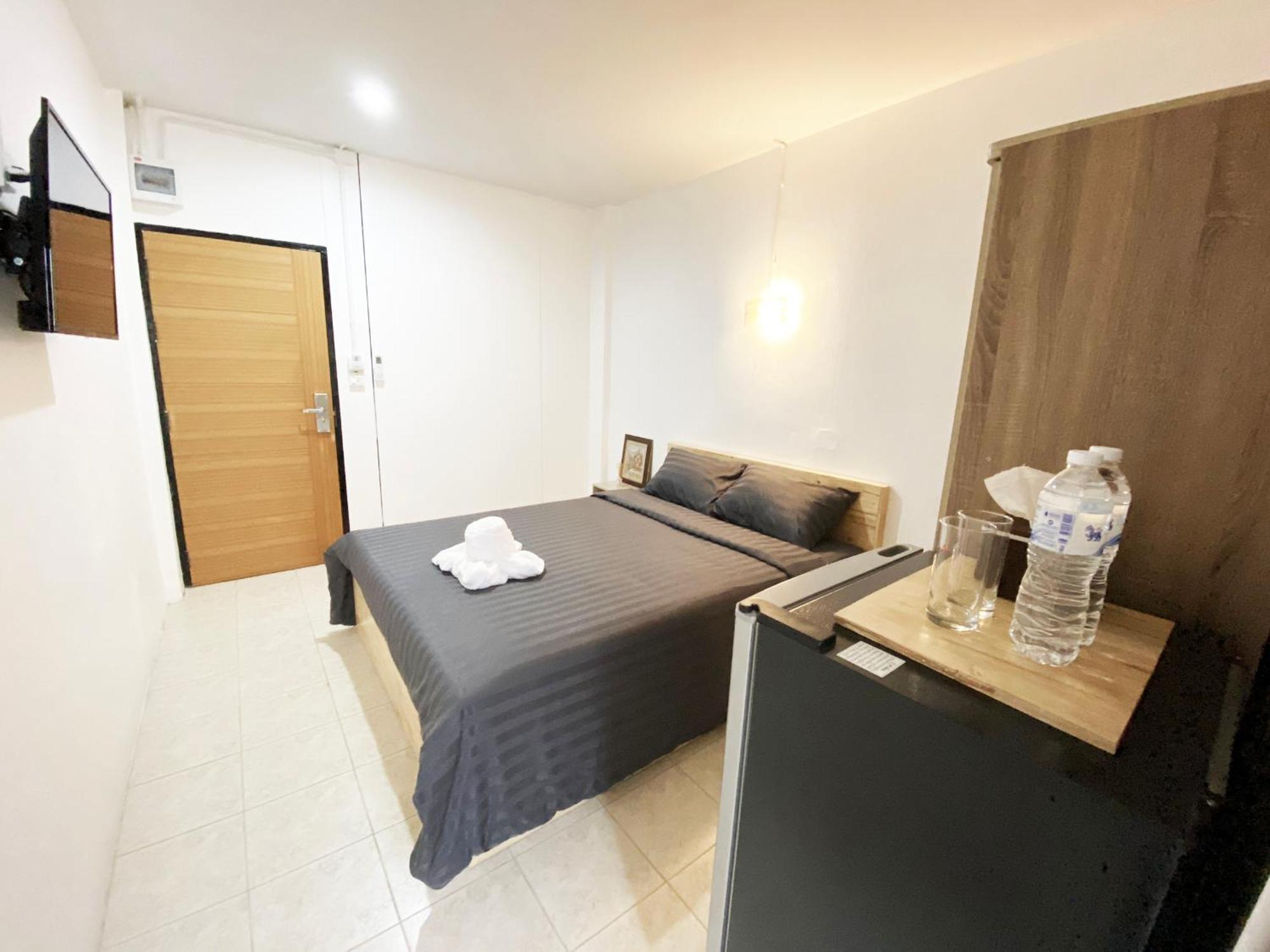 Racha Caftel - 7 House - รชาคาฟเทล Appart hôtel Chiang Mai