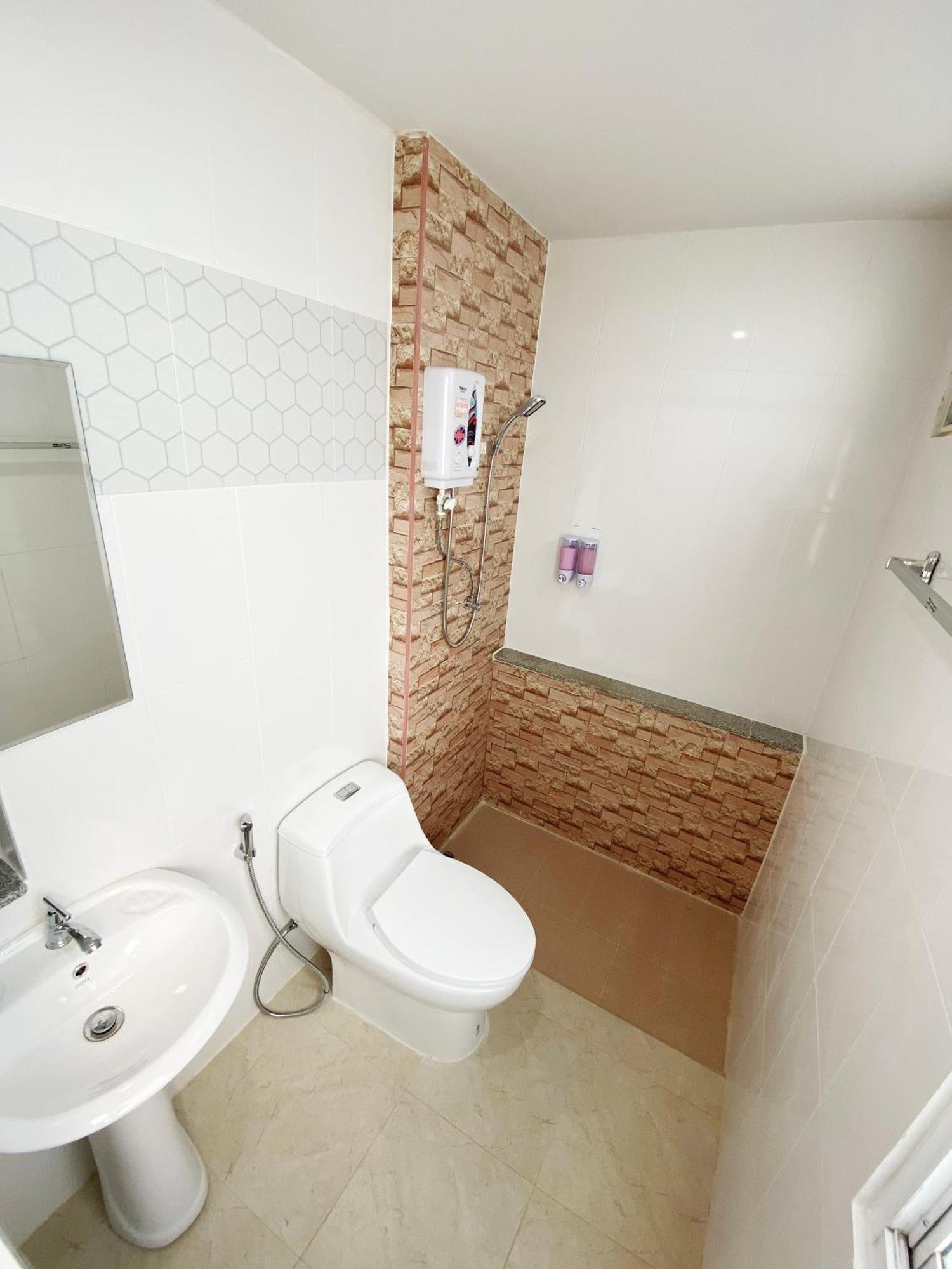 Racha Caftel - 7 House - รชาคาฟเทล Appart hôtel